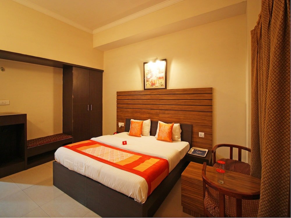 Фото Oyo 4754 Hotel Center Point