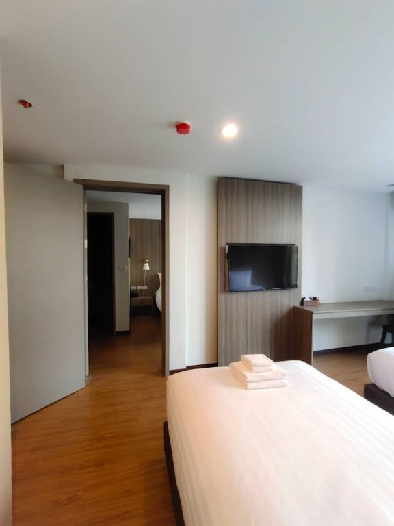 Фото Bedever Bangkok Boutique Hotel