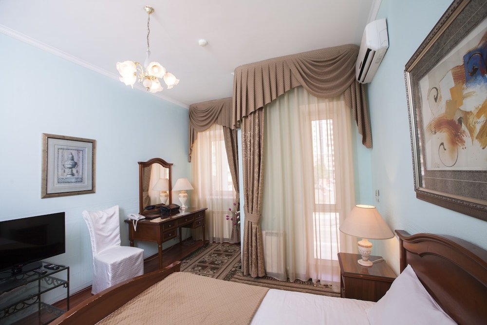 Фото Business Hotel