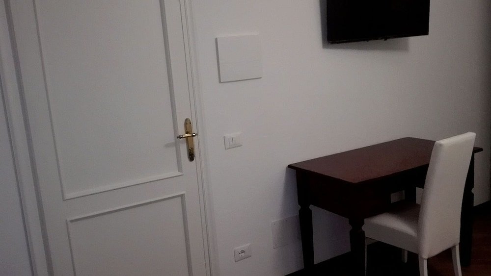 Фото La Bouganville B&b