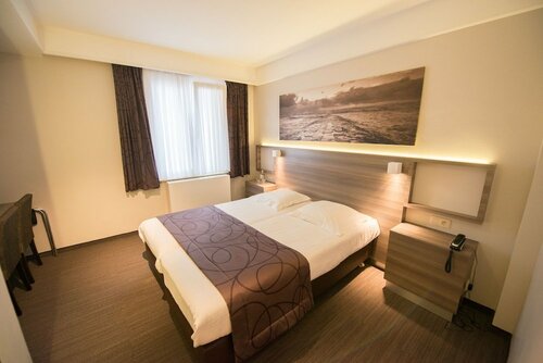 Внешний вид отеля Hotel Burlington в Остенде, фото 2