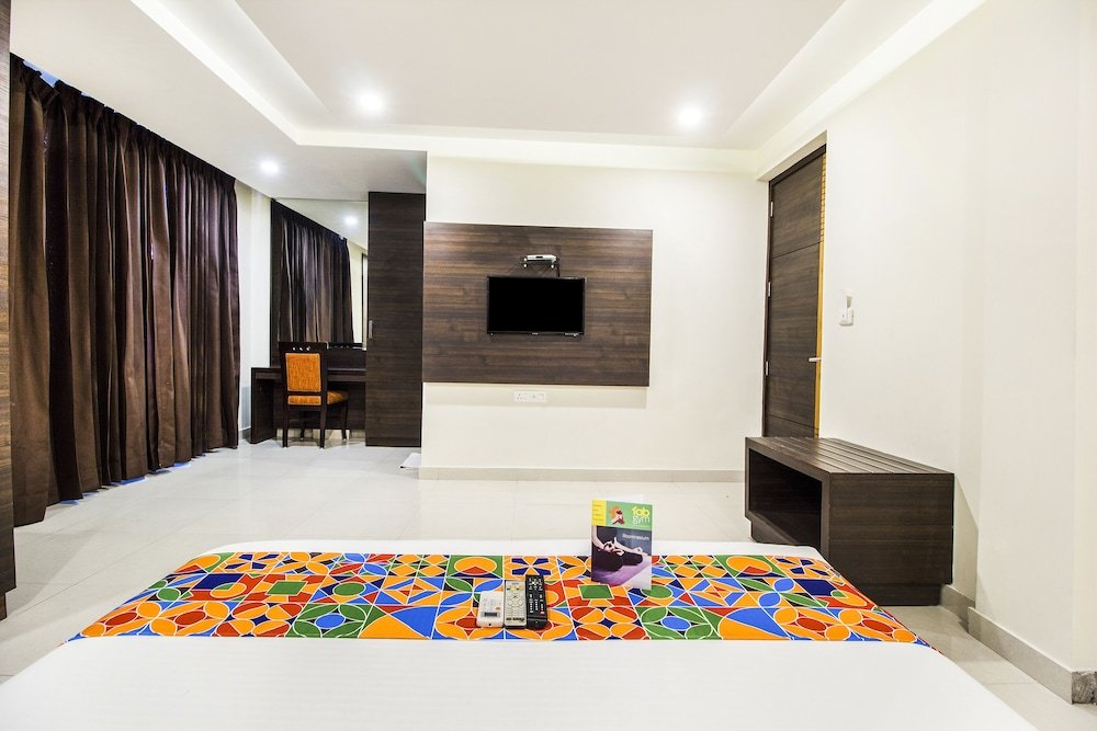 Фото FabHotel Kk Continental