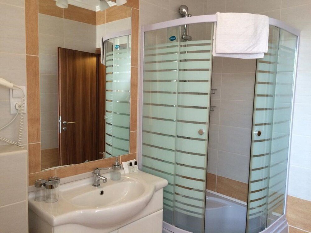 Фото Balaton Colors Beach Hotel