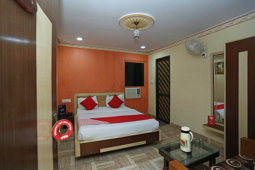 Фото Oyo 16782 Shree Ganesh Hotel & Restaurant