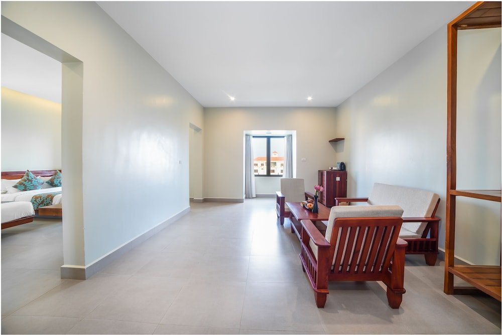 Фото Plumeria Residence