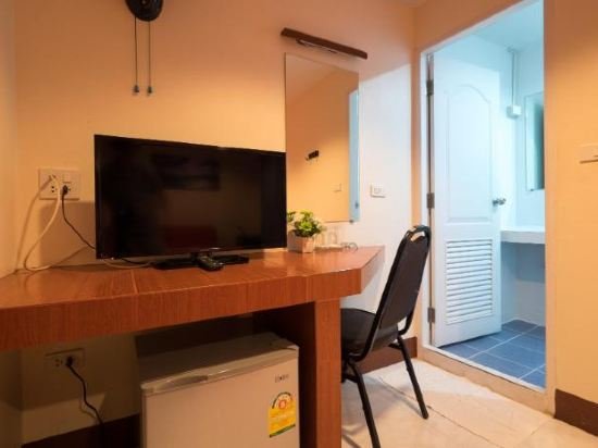 Фото Walking Street Guest House