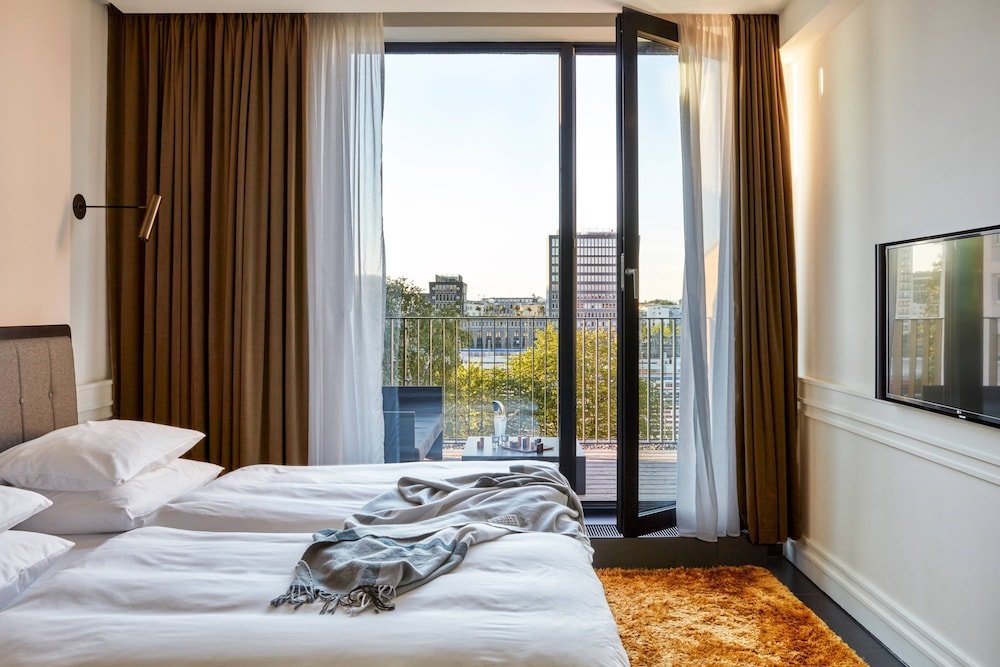 Фото Roomers Munich, Autograph Collection