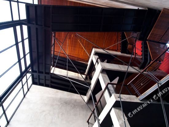 Фото The Now Hotel