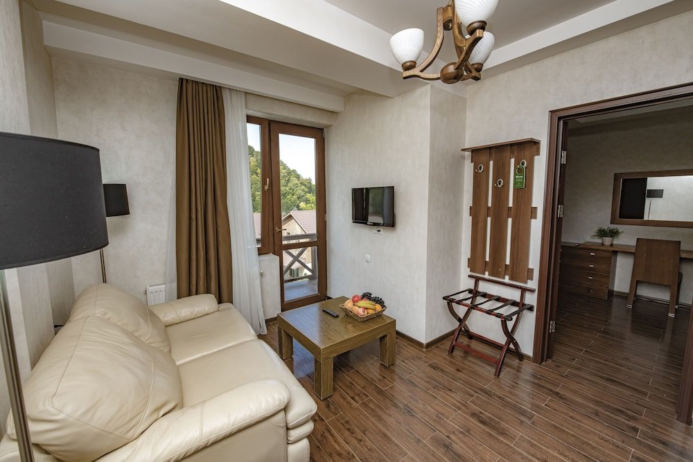 Фото Crystal Resort