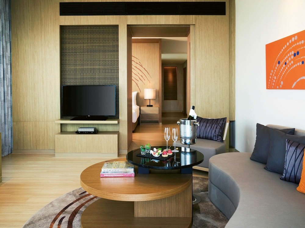 Фото Movenpick Siam Hotel Na Jomtien Pattaya - Sha Extra Plus
