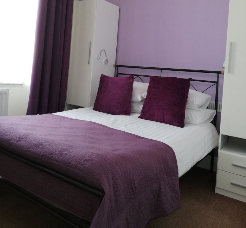 Фото Langdon Villa Guest House