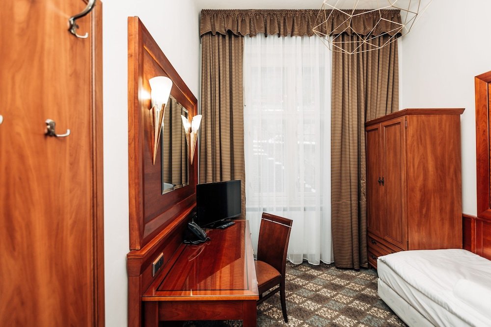 Фото Hotel La Bohemia