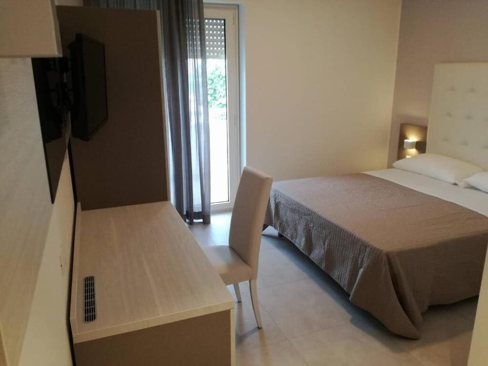 Фото Hotel Miramare