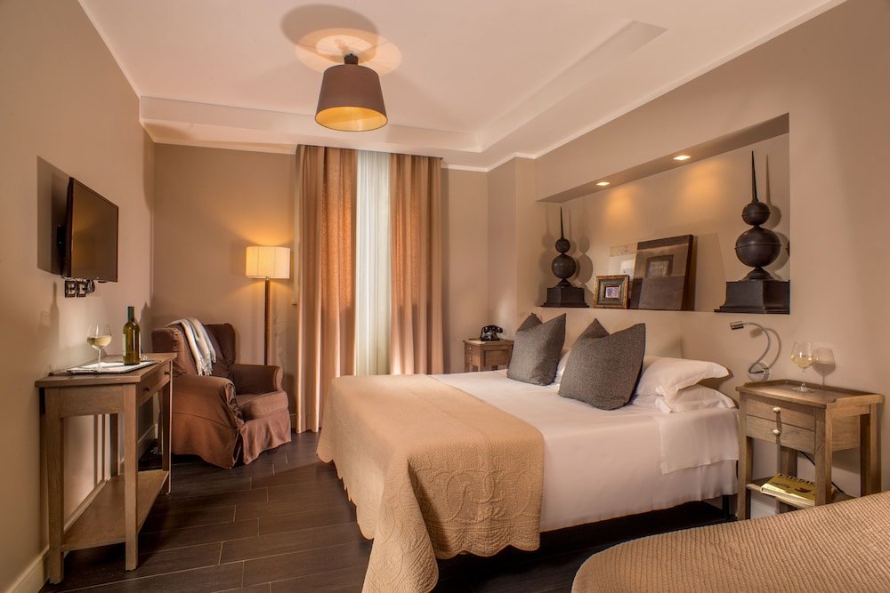 Фото The B Place Hotel