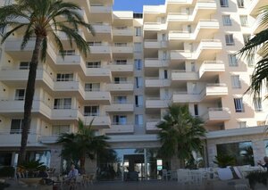 Aparthotel Playa Dorada