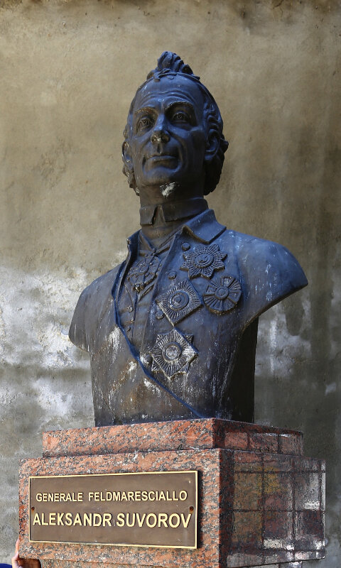 Monument, memorial Бюст и памятная доска А.В.Суворову, Lombardy, photo
