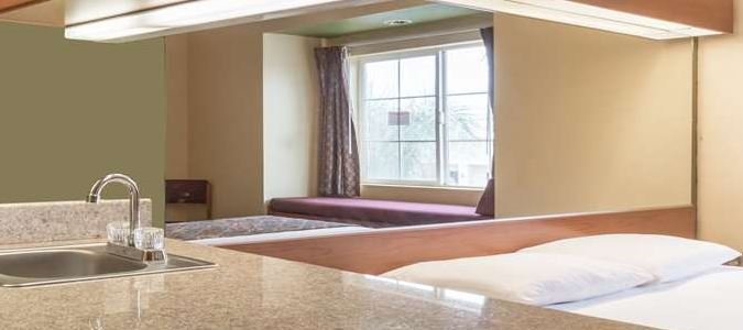 Фото Microtel Inn & Suites by Wyndham Tracy