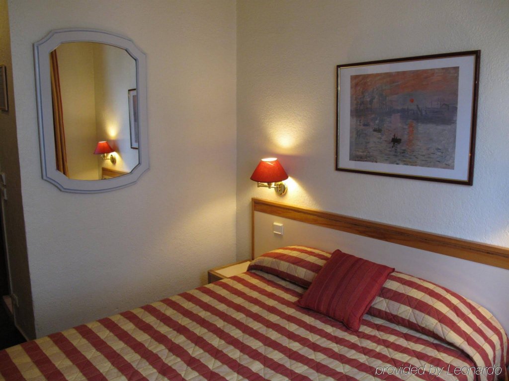 Фото The Alcove Hotel