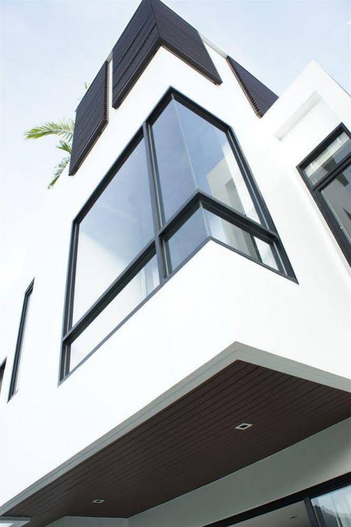 Фото By The Lake 