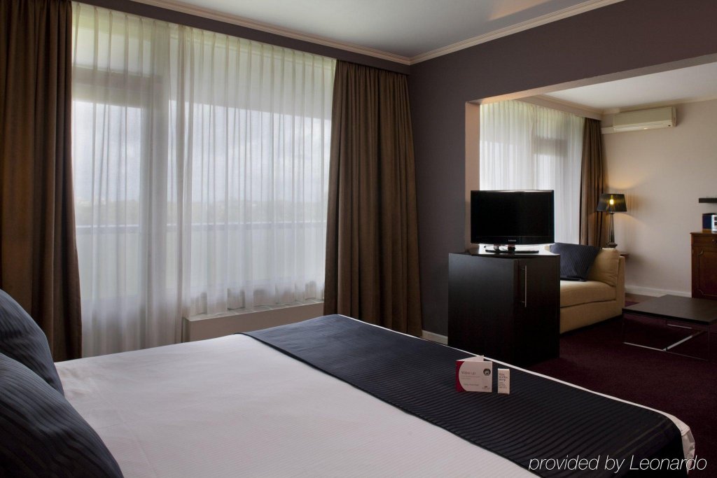 Фото отеля 3