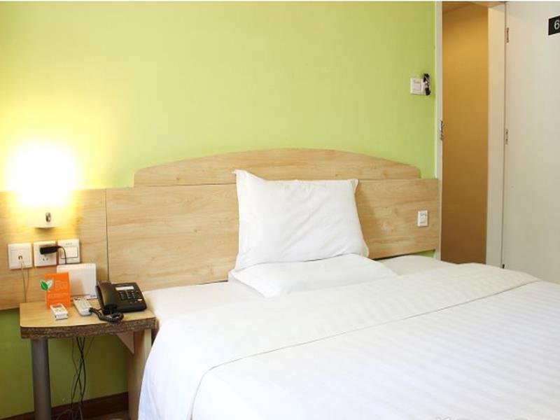 Фото 7 Days Inn Chengdu Chunxi Road Walking Street Branch