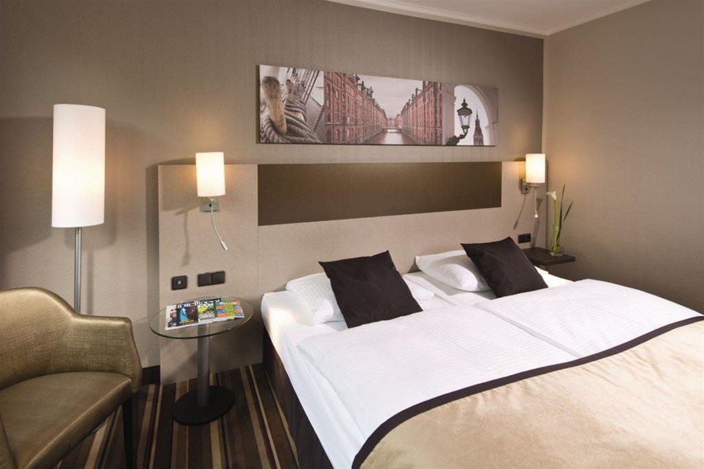Фото Leonardo Hotel Hamburg City Nord