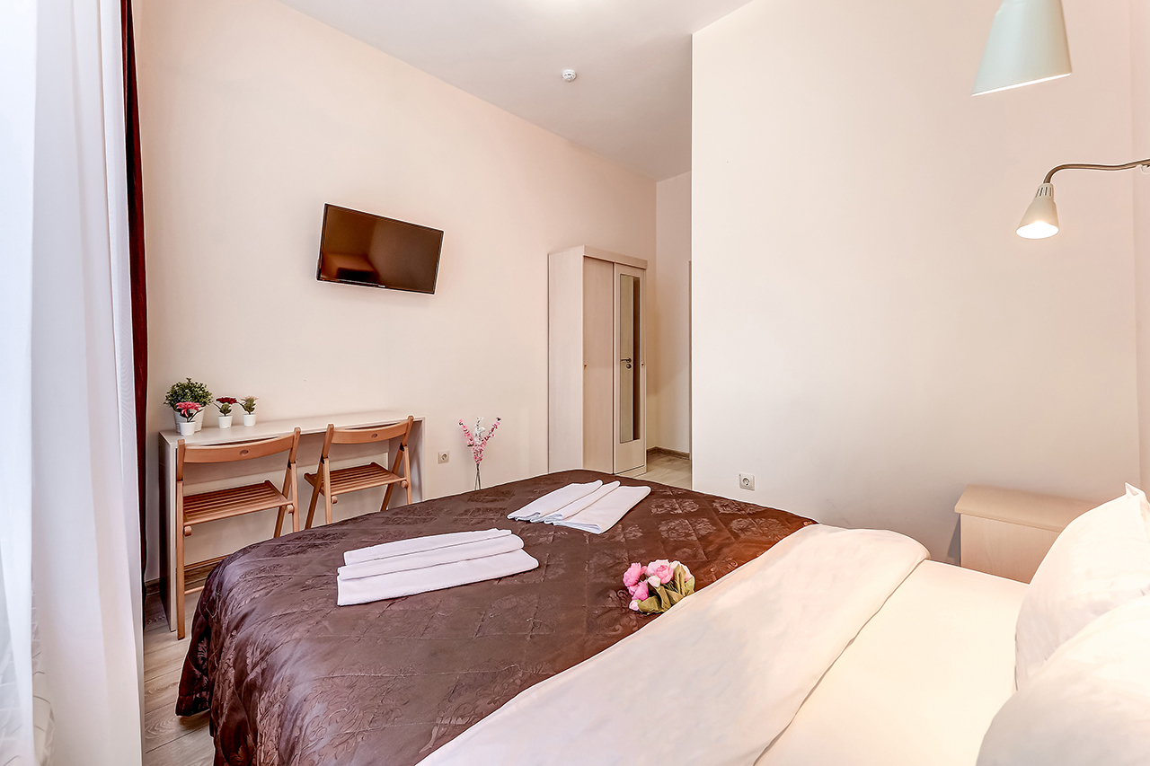 Фото Демократ на Невском 95