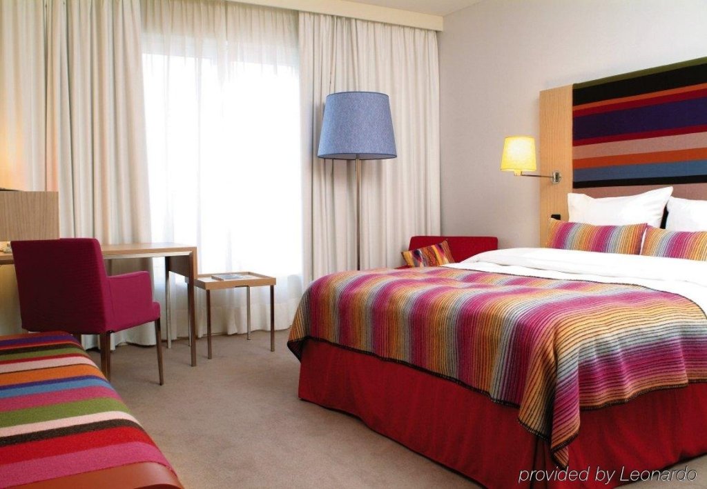 Фото Radisson Red Brussels