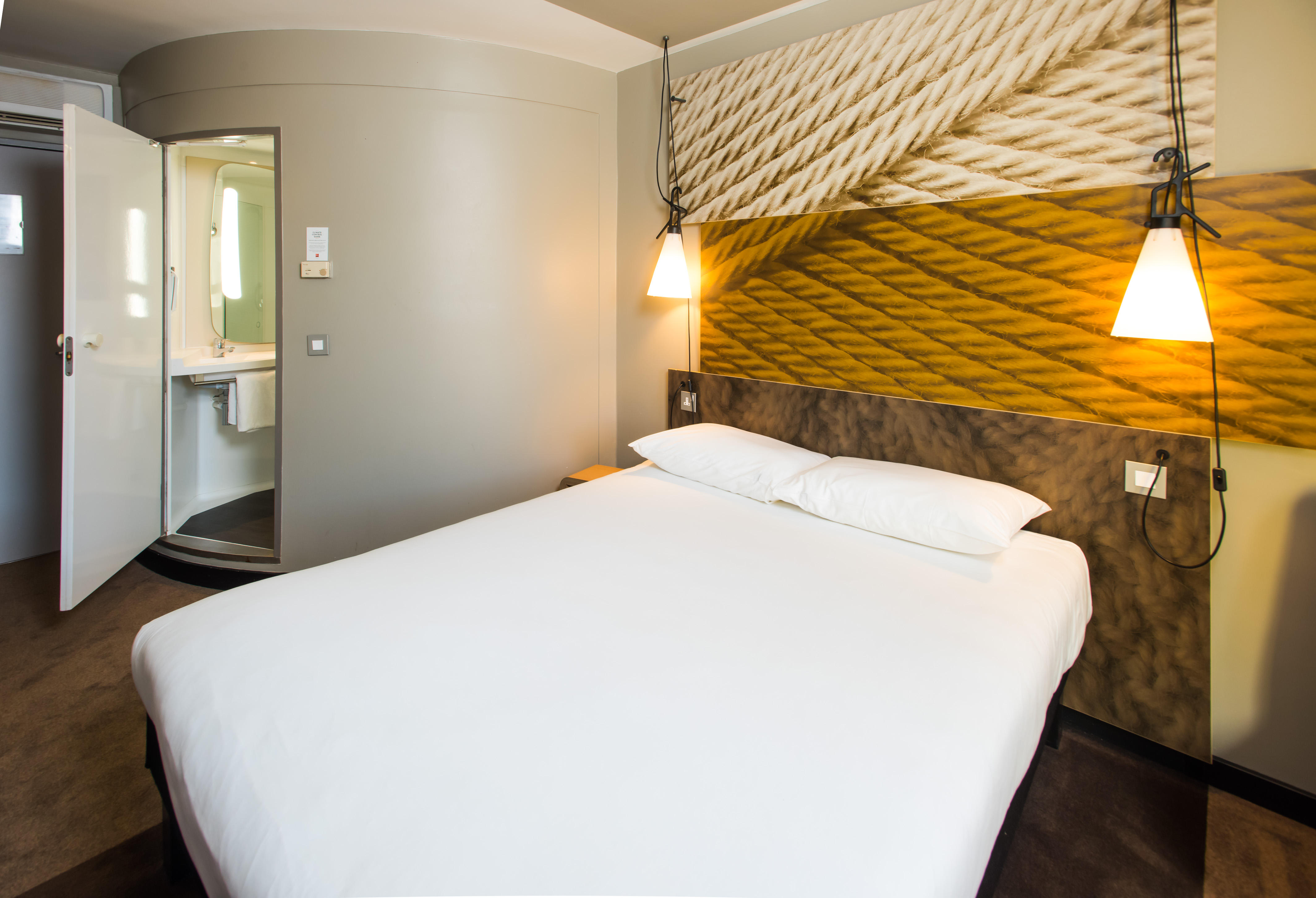 Фото Ibis Sheffield City