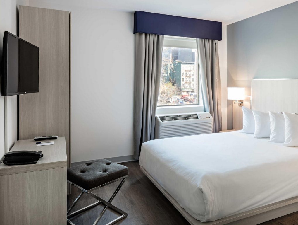 Фото The Gatsby Hotel