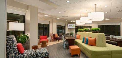 Фото Home2 Suites by Hilton Kingman