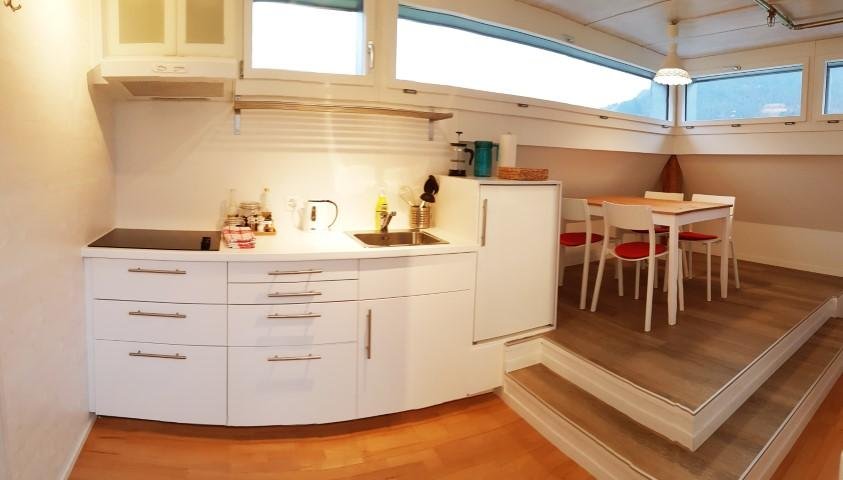 Фото Adventure Guesthouse Interlaken