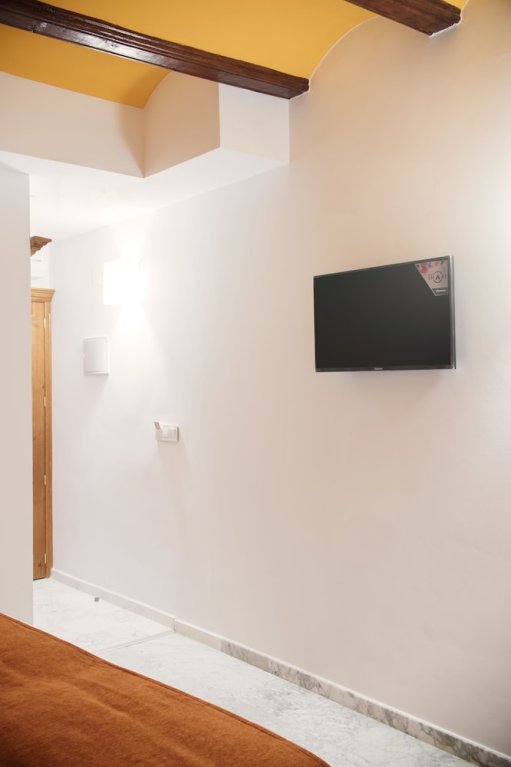 Фото Hotel Adhoc Carmen