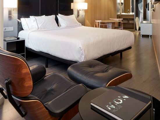 Фото Ac Hotel Sants