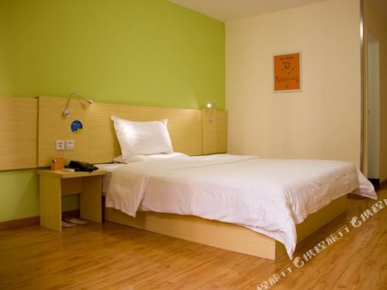 Фото 7 Days Inn Guangzhou Hengfu Road Taojin Mansion