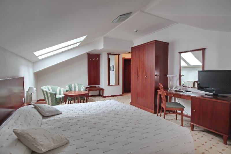 Фото Hotel Orasac