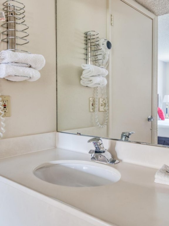 Фото Americas Best Value Inn Amarillo Downtown