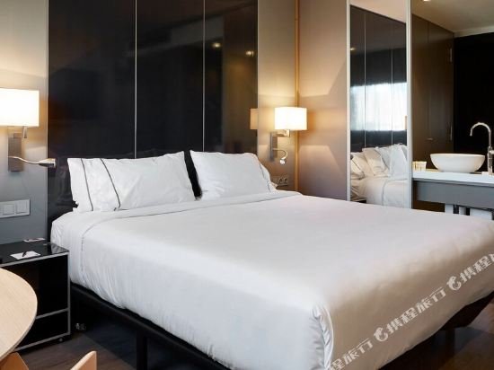 Фото Ac Hotel Sants