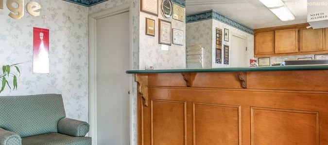 Фото Econo Lodge Castro Valley I-580