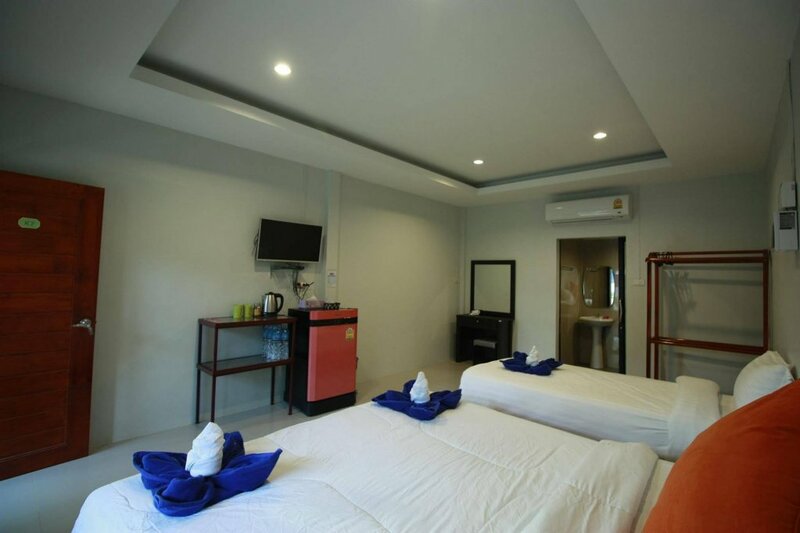 Гостиница Khlong Dao Sunset Villa