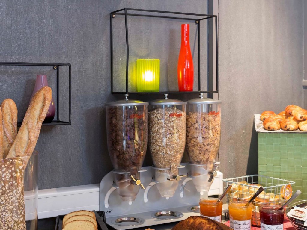 Фото Ibis Styles Blois Centre Gare