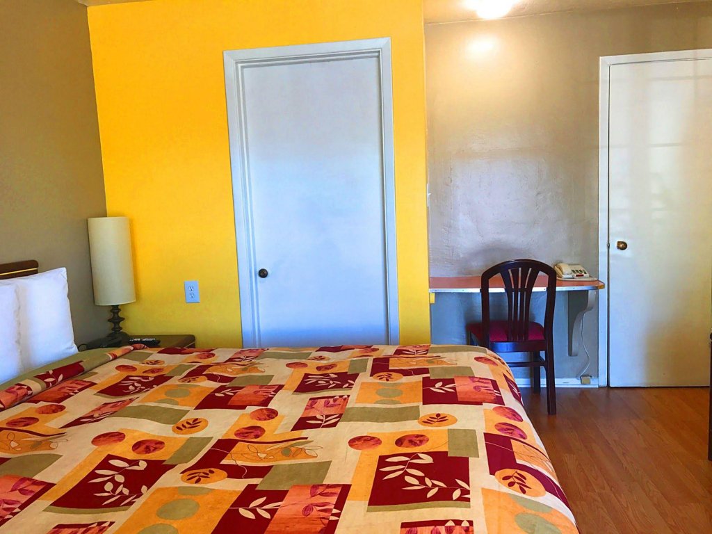 Фото City Center Motel