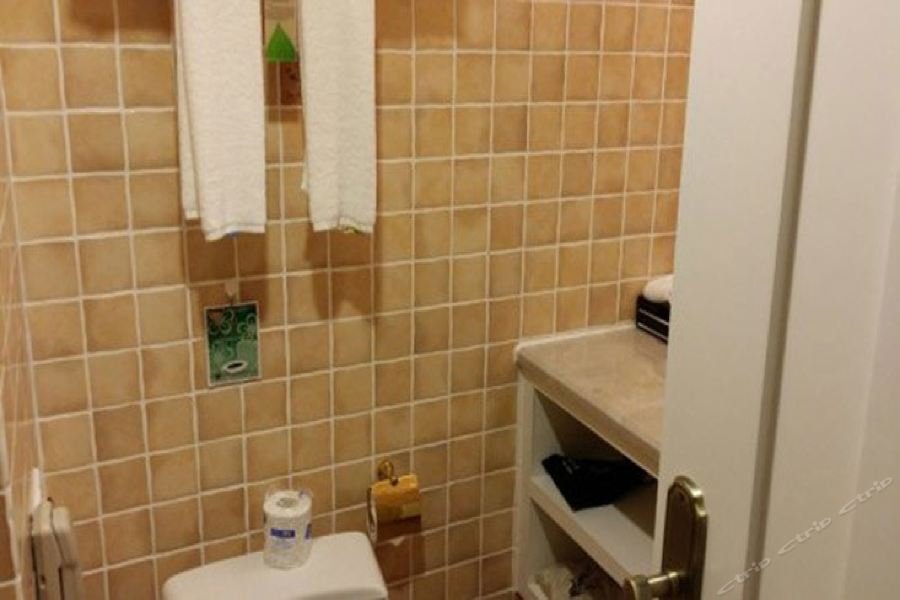 Фото Tai Yi Hotel