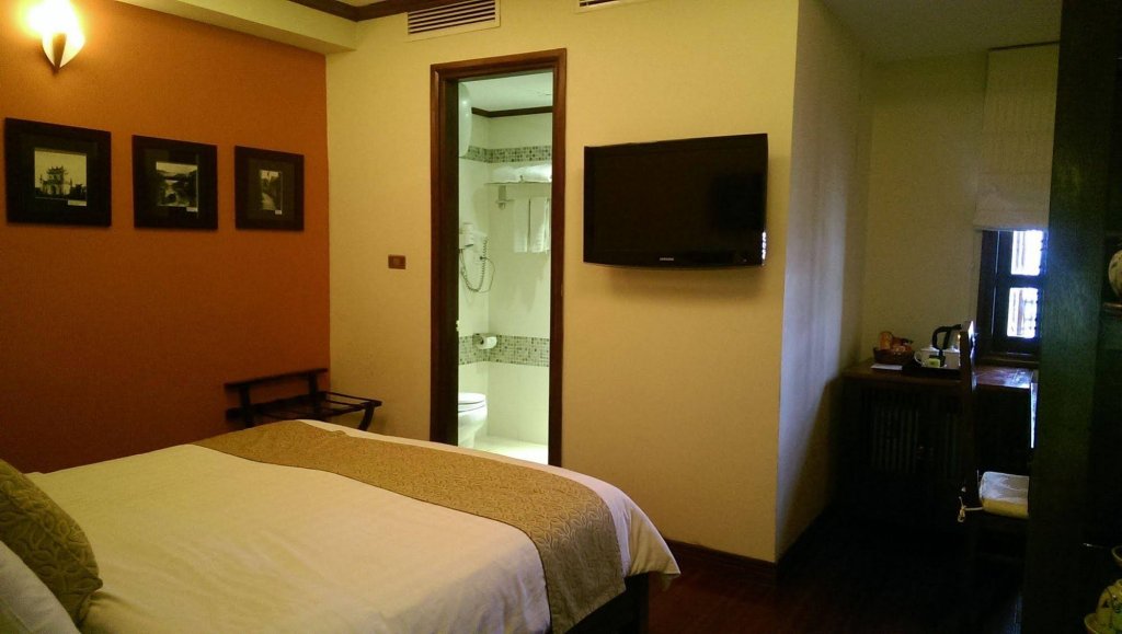 Фото Golden Lotus Boutique Hotel