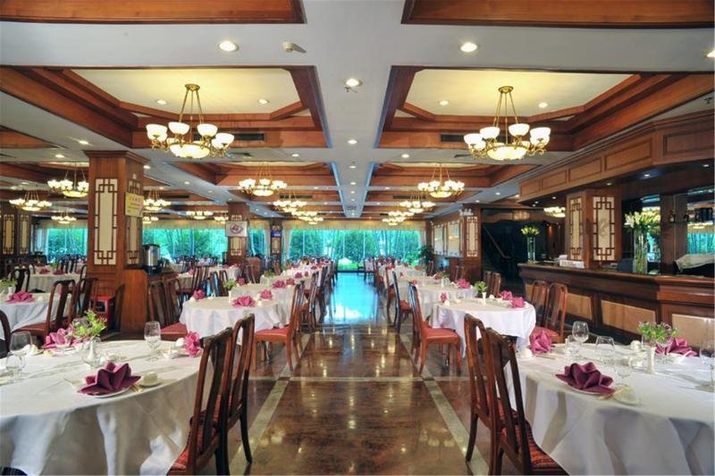 Фото Dongguan Gladden Hotel