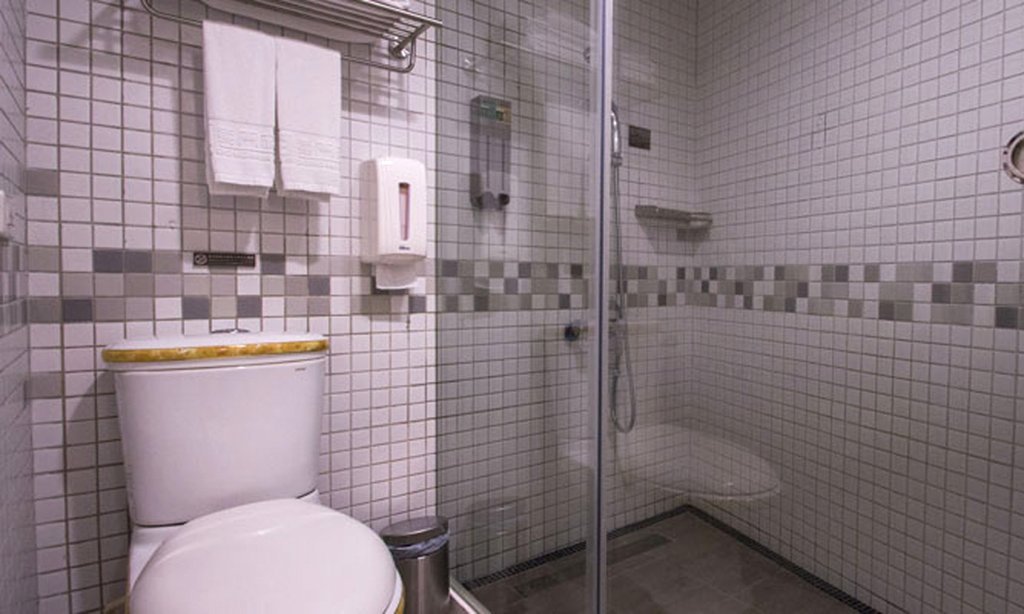 Фото Dong Men Hotel