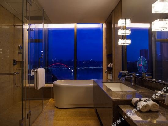 Фото Radisson Blu Plaza Chongqing