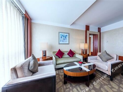 Гостиница The Beijing Kuntai Royal Hotel в Пекине