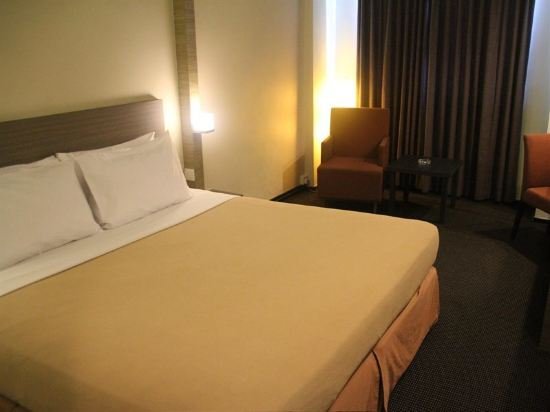 Фото Strand Hotel