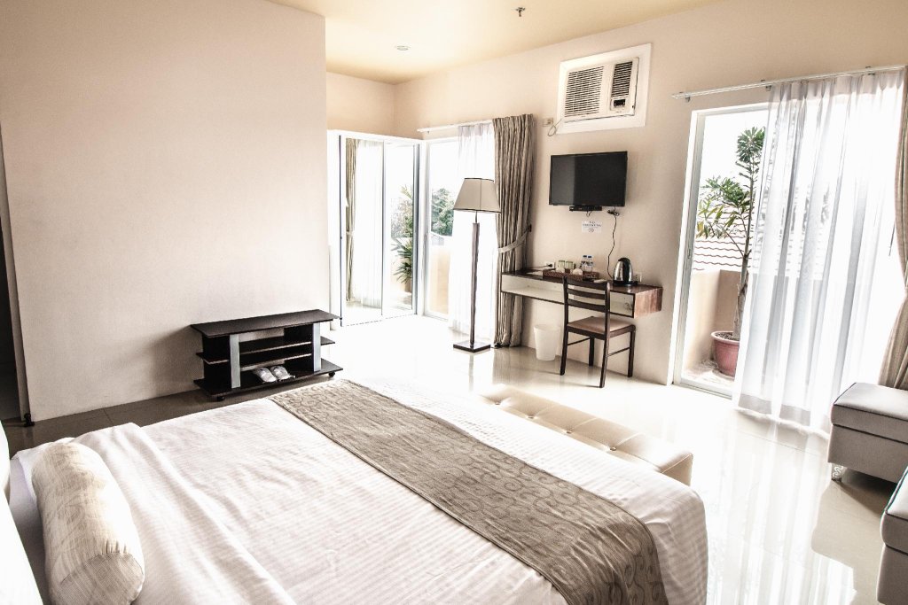 Фото Sierra Hotel